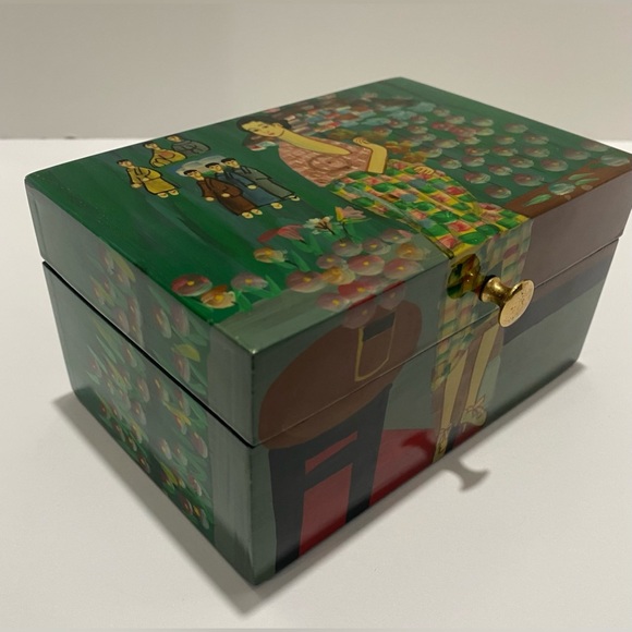 Asian Hand-Painted Lacquer Wood Box Jewelry Japanese Chinese Oriental Hinge Lid - Picture 2 of 16